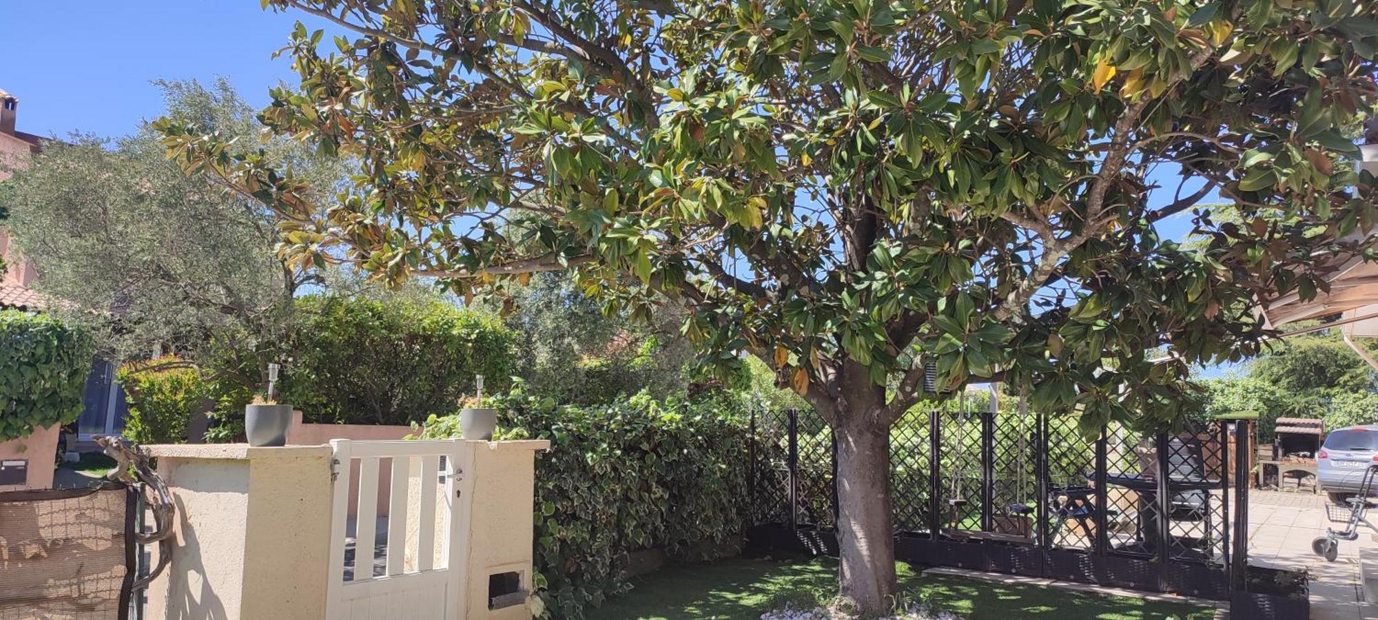 Maison T2 Avec Petit Jardin Dans Impasse Calme Baillargues Extérieur photo