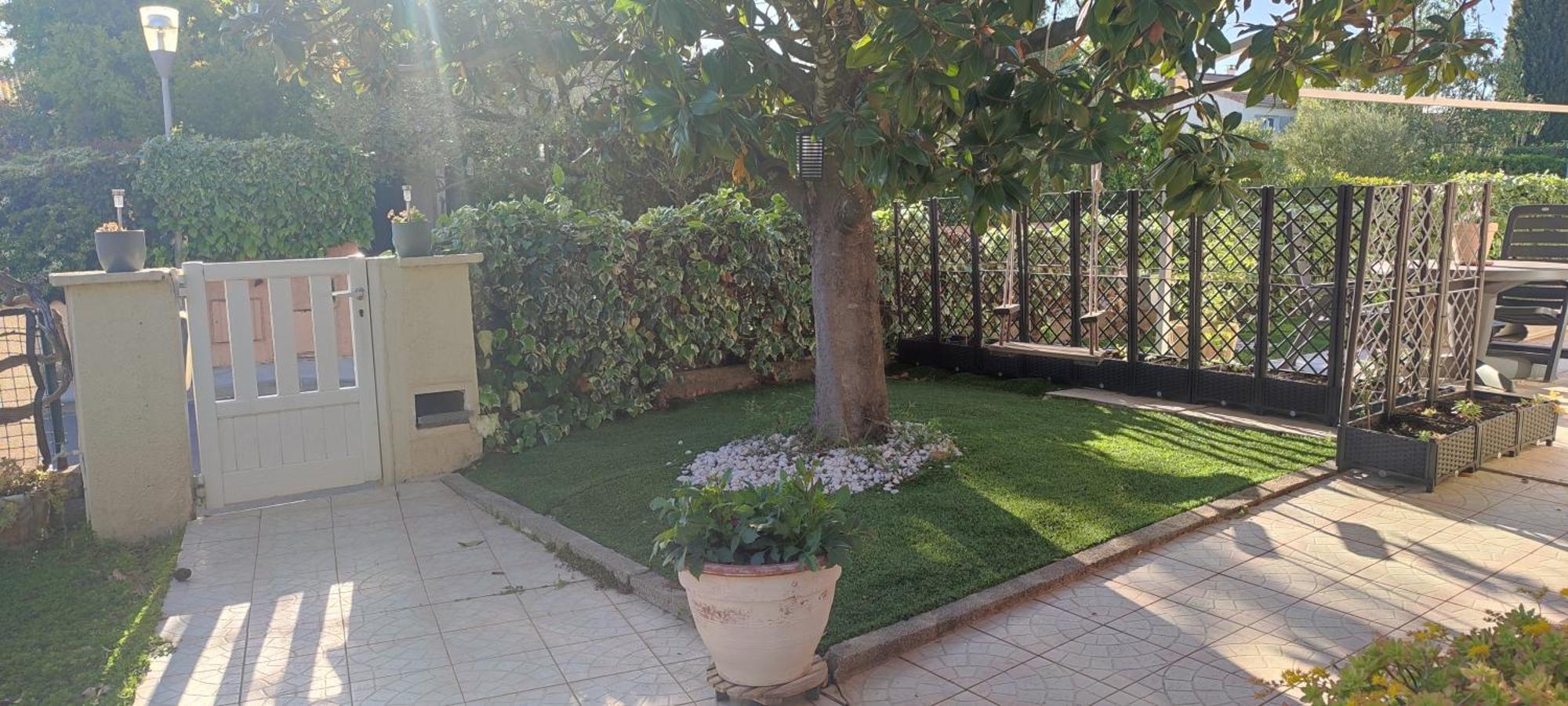 Maison T2 Avec Petit Jardin Dans Impasse Calme Baillargues Extérieur photo
